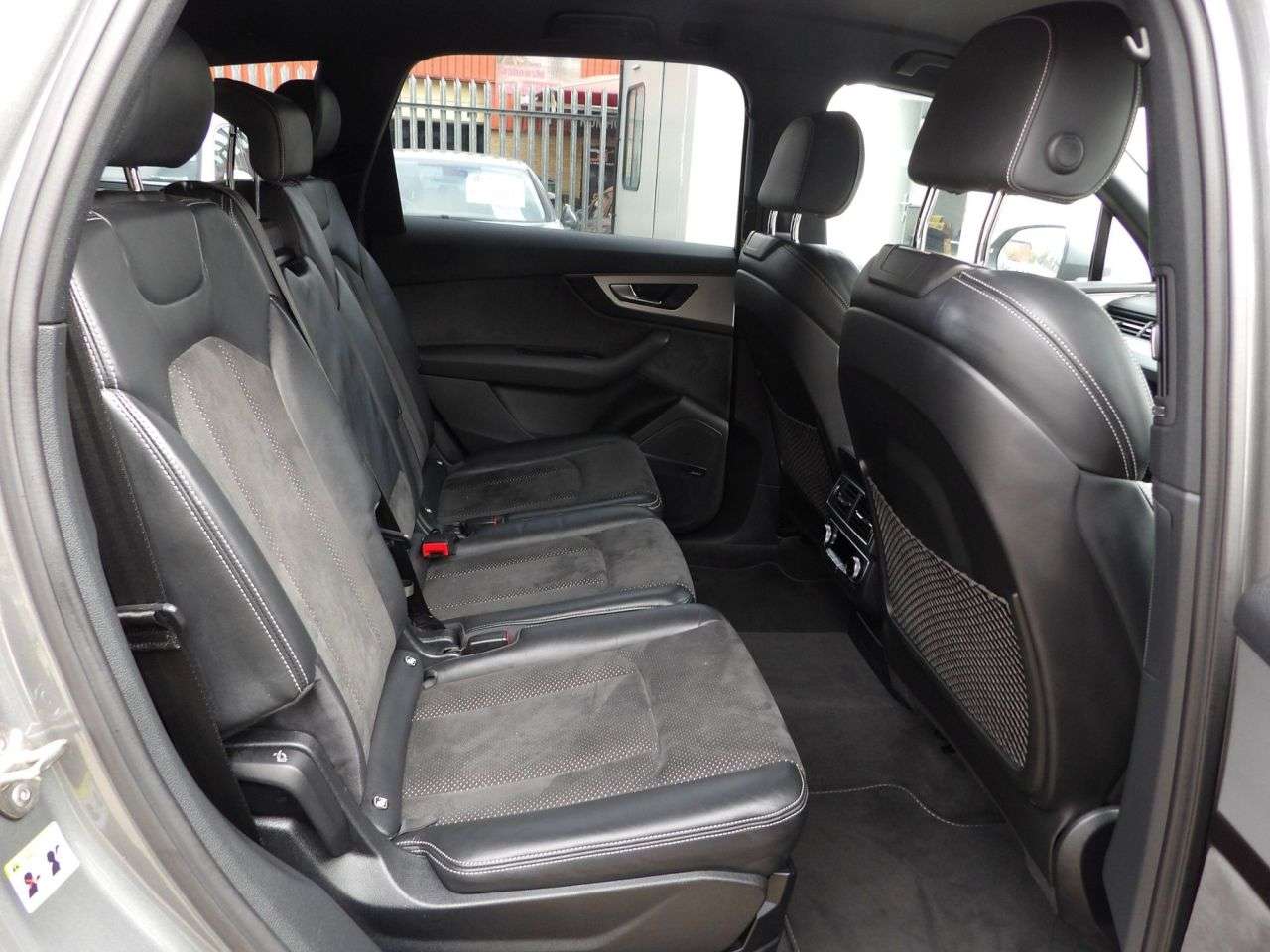 2016 AUDI Q7 2016 AUDI Q7