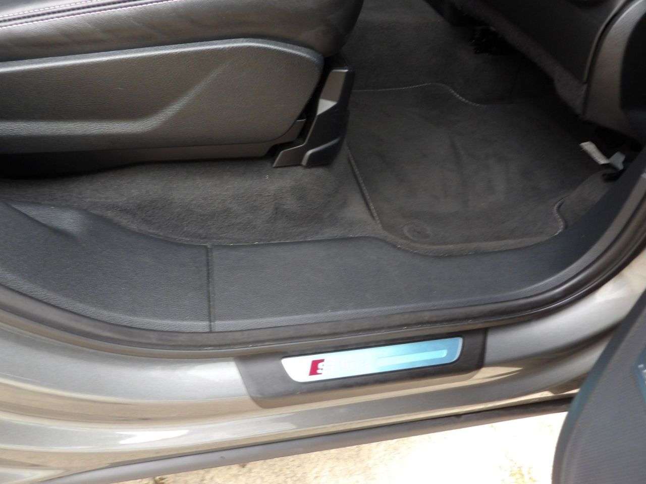 2016 AUDI Q7 2016 AUDI Q7