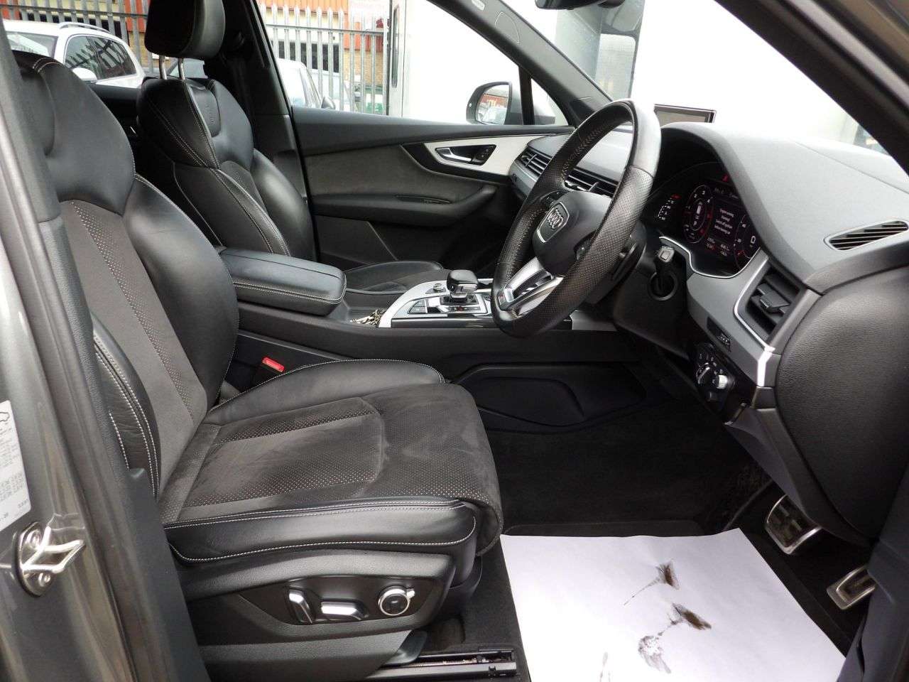 2016 AUDI Q7 2016 AUDI Q7