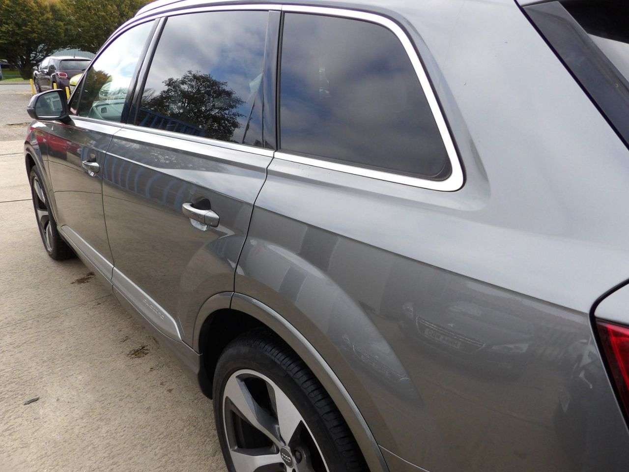 2016 AUDI Q7 2016 AUDI Q7