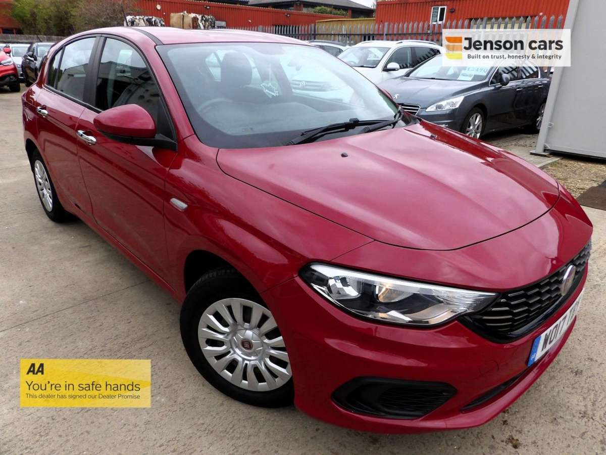 Check out this Fiat Tipo 2017 Petrol Manual