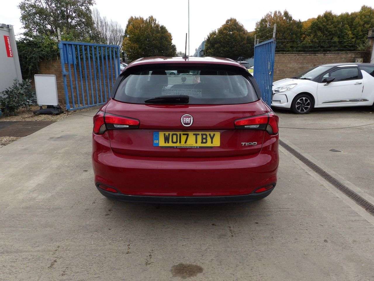 2017 FIAT TIPO 2017 FIAT TIPO