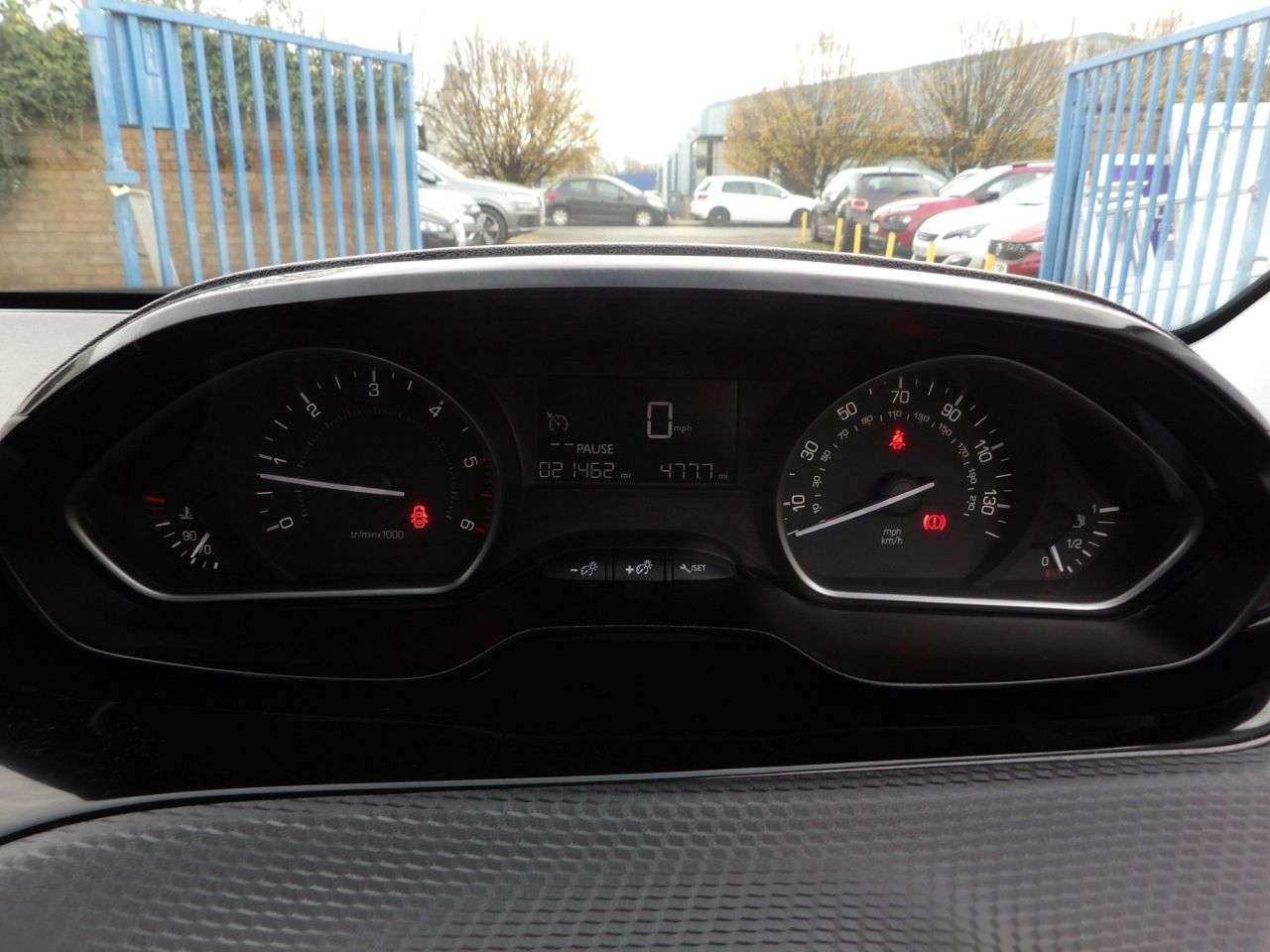 2016 PEUGEOT 2008 2016 PEUGEOT 2008