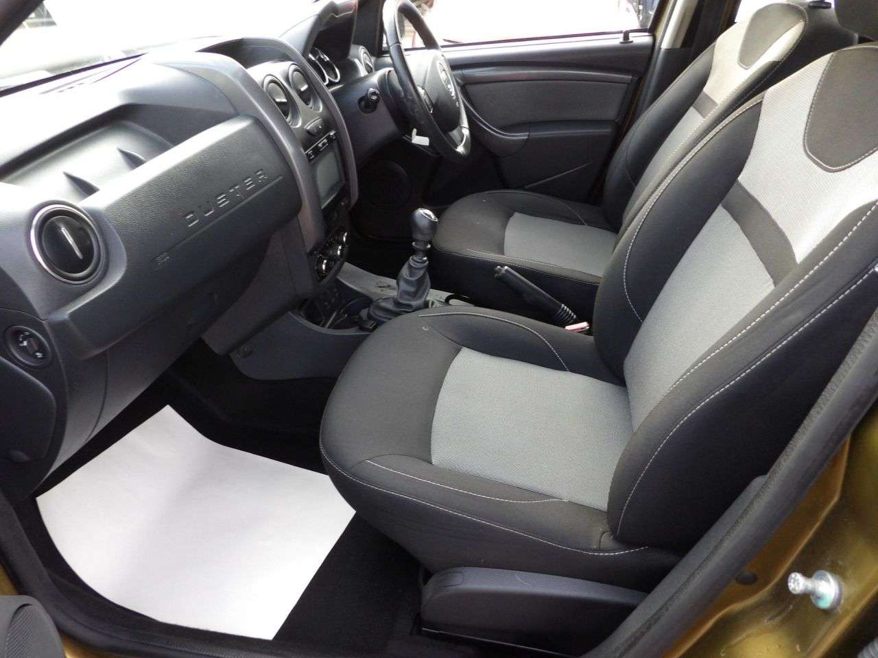 2016 DACIA DUSTER 2016 DACIA DUSTER