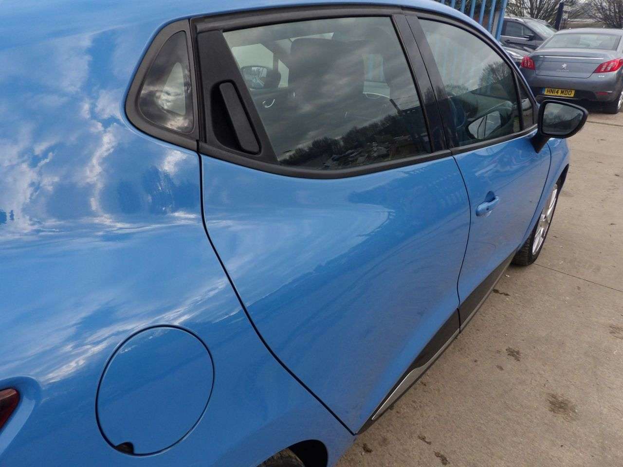 2016 RENAULT CLIO 2016 RENAULT CLIO