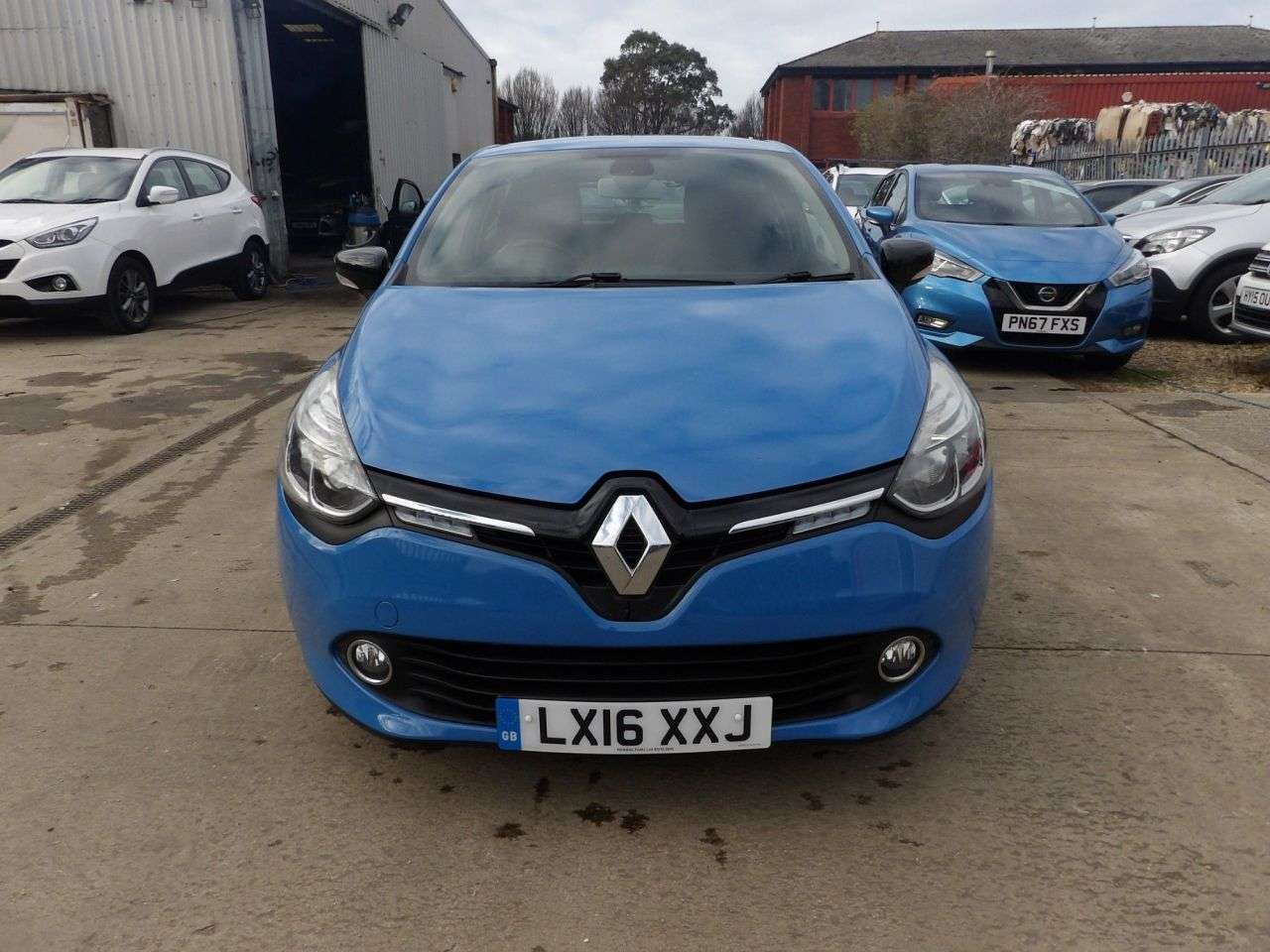 2016 RENAULT CLIO 2016 RENAULT CLIO