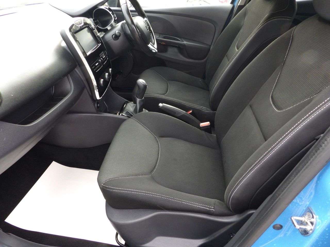 2016 RENAULT CLIO 2016 RENAULT CLIO