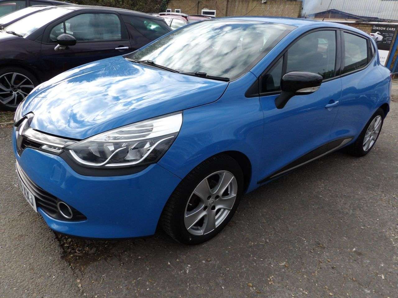 2016 RENAULT CLIO 2016 RENAULT CLIO