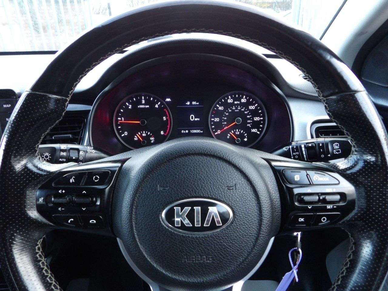 2019 KIA STONIC 2019 KIA STONIC