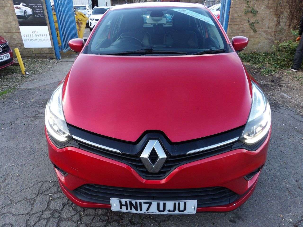 2017 RENAULT CLIO 2017 RENAULT CLIO