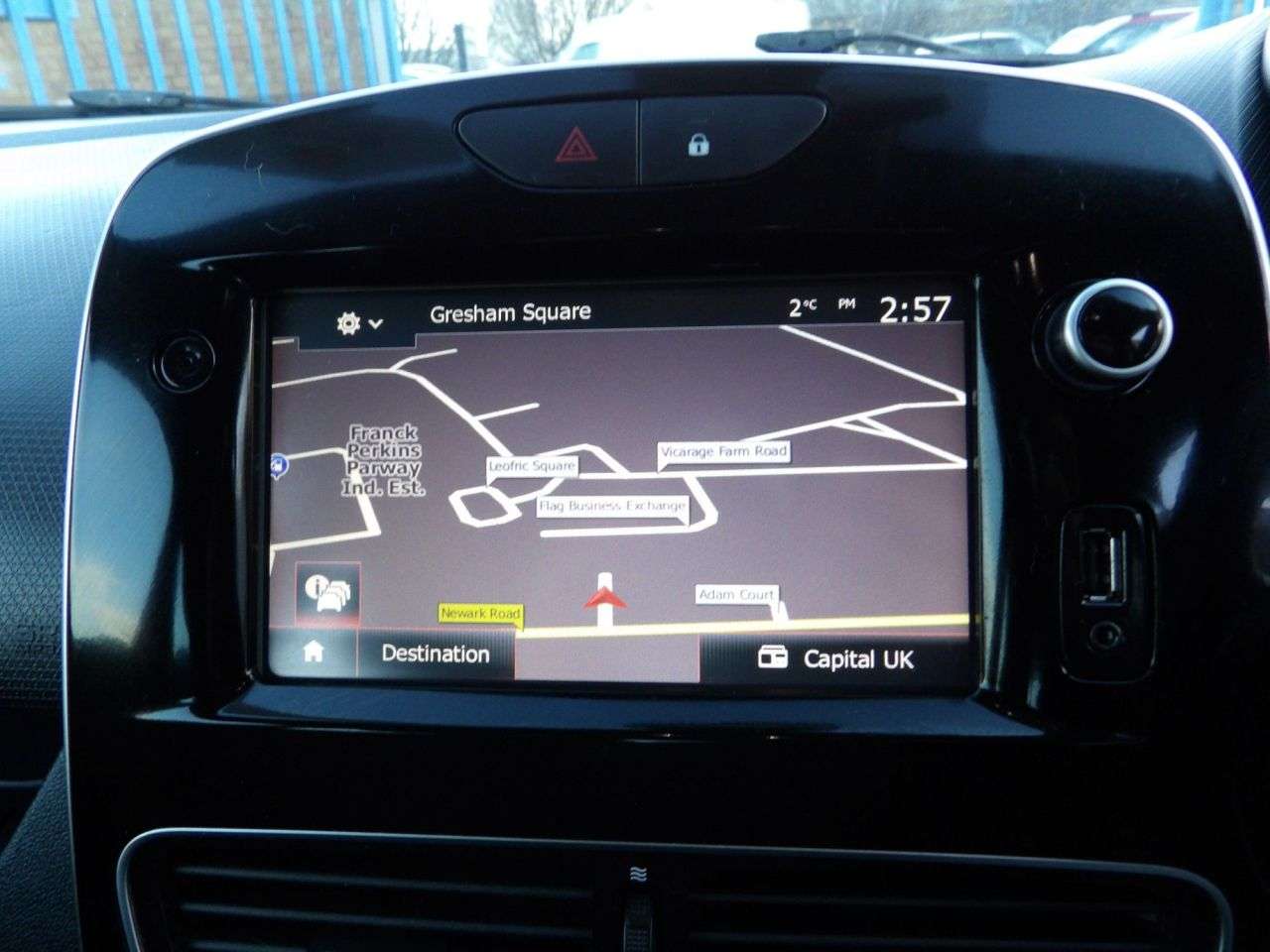 2017 RENAULT CLIO 2017 RENAULT CLIO