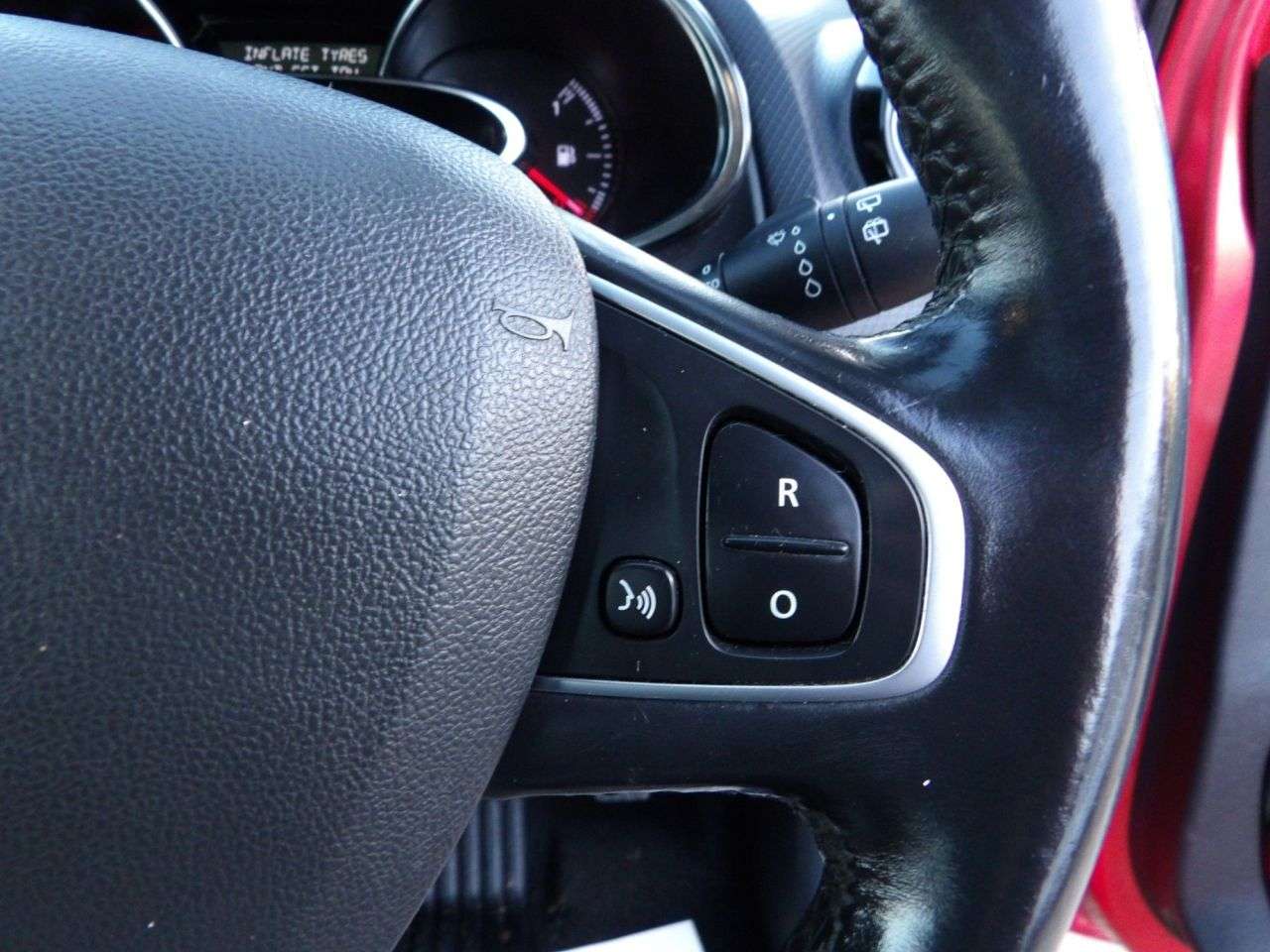 2017 RENAULT CLIO 2017 RENAULT CLIO