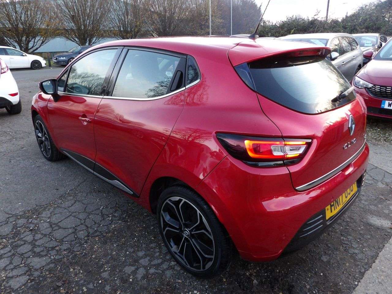 2017 RENAULT CLIO 2017 RENAULT CLIO