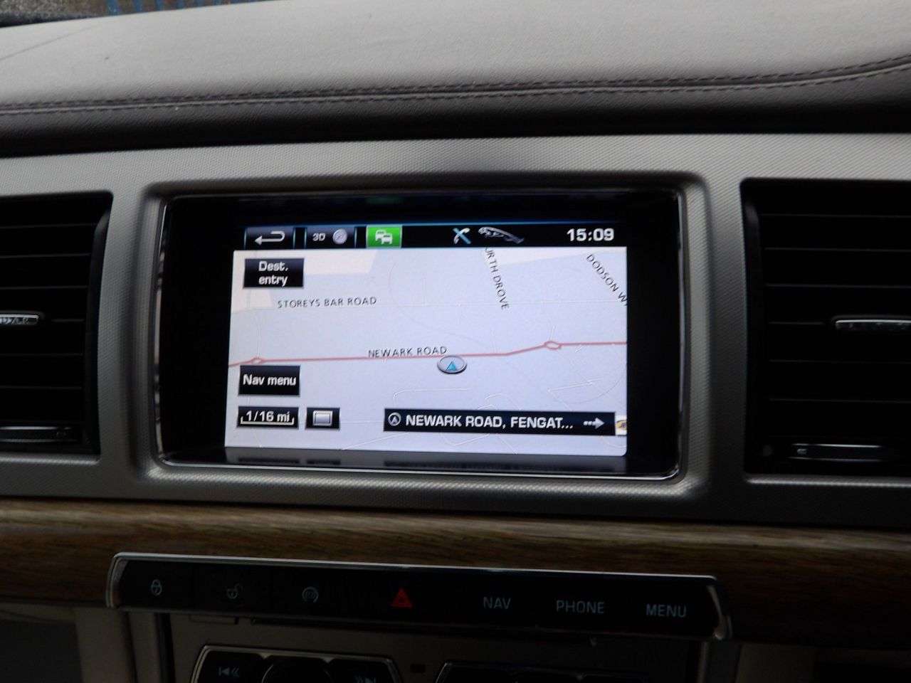 2013 JAGUAR XF 2013 JAGUAR XF