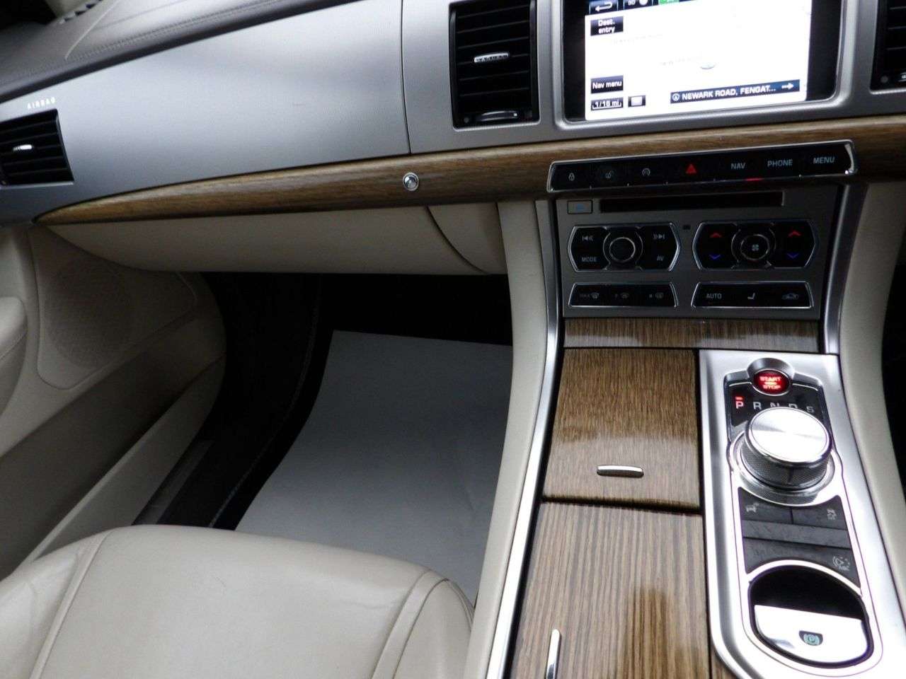 2013 JAGUAR XF 2013 JAGUAR XF