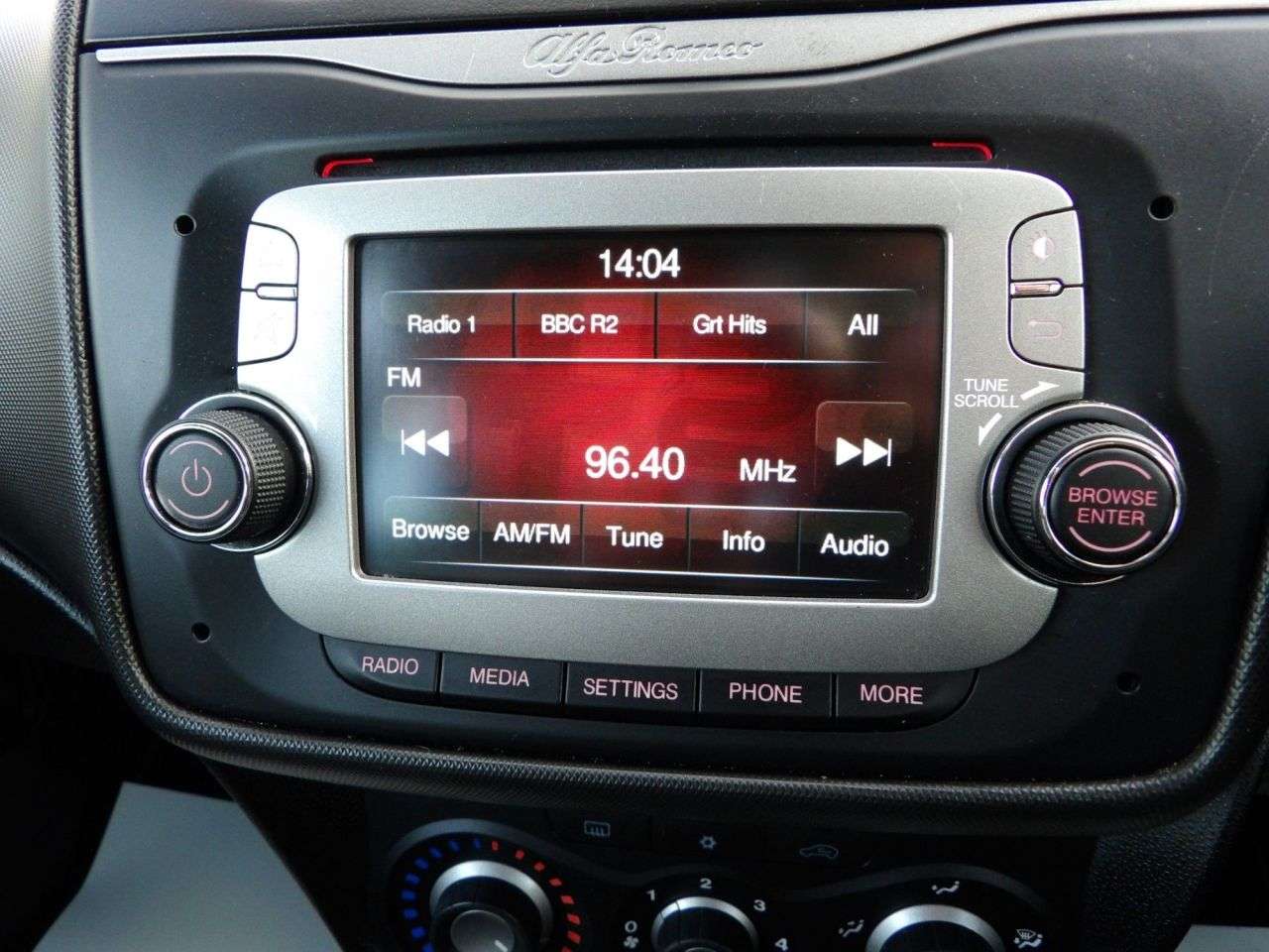 2015 ALFA ROMEO MITO 2015 ALFA ROMEO MITO