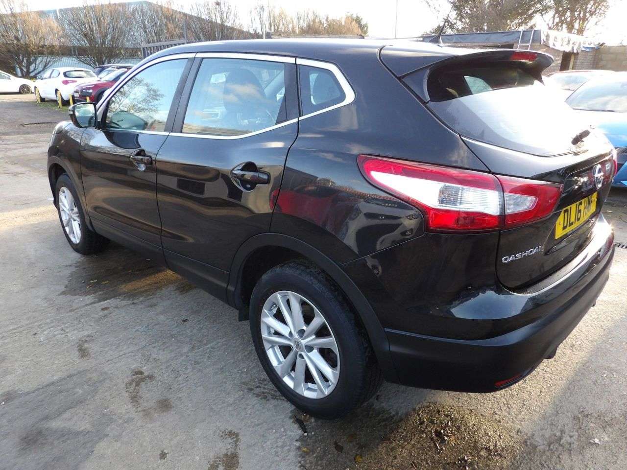 A 2016 NISSAN QASHQAI 1.5 dCi Acenta SUV 5dr Diesel Manual 2WD Euro 6 (s/s) (110 ps) A 2016 NISSAN QASHQAI 1.5 dCi Acenta SUV 5dr Diesel Manual 2WD Euro 6 (s/s) (110 ps)