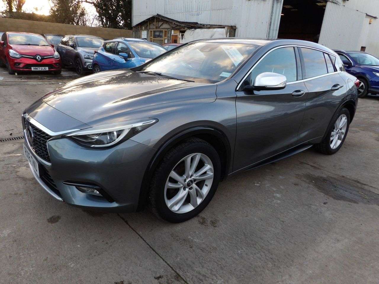 A 2016 INFINITI Q30 1.5d Business Executive Hatchback 5dr Diesel Manual Euro 6 (s/s) (109 ps) A 2016 INFINITI Q30 1.5d Business Executive Hatchback 5dr Diesel Manual Euro 6 (s/s) (109 ps)