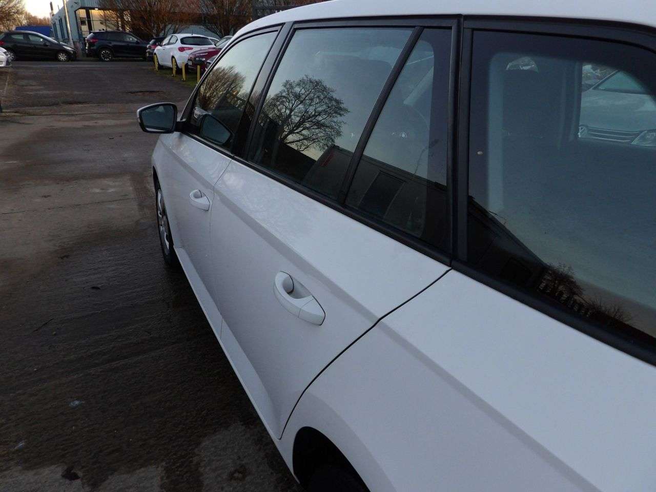 2017 SKODA FABIA 2017 SKODA FABIA