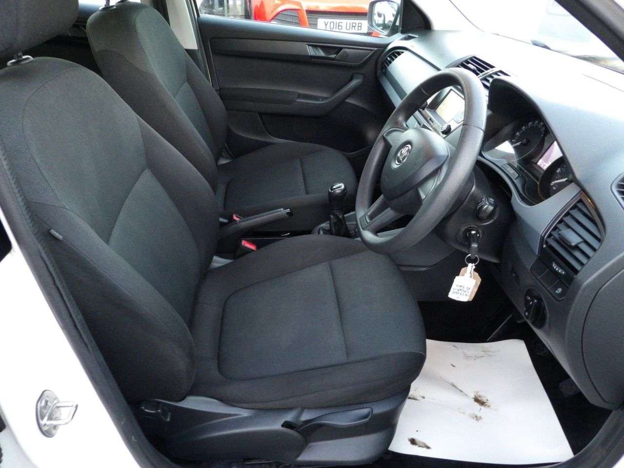 2017 SKODA FABIA 2017 SKODA FABIA