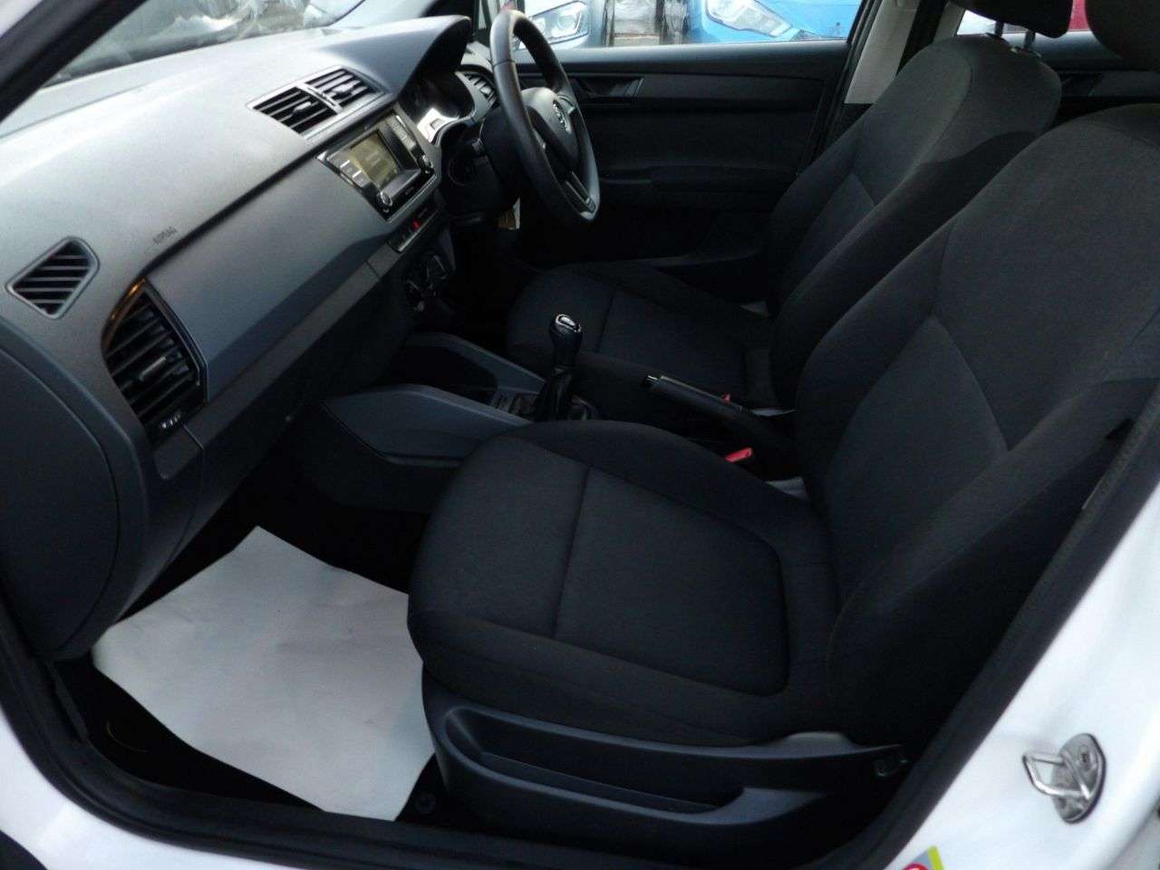 2017 SKODA FABIA 2017 SKODA FABIA