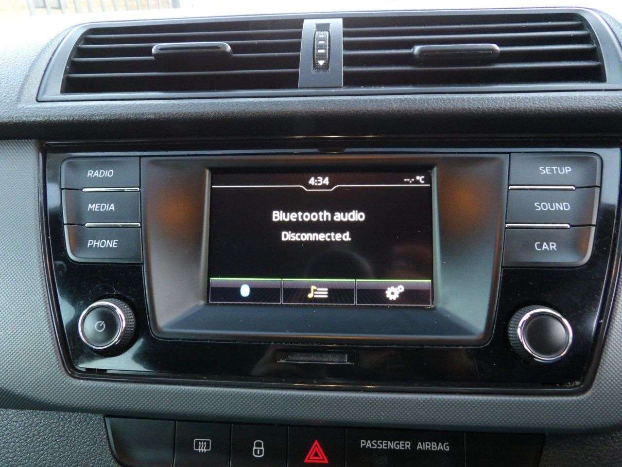 2017 SKODA FABIA 2017 SKODA FABIA