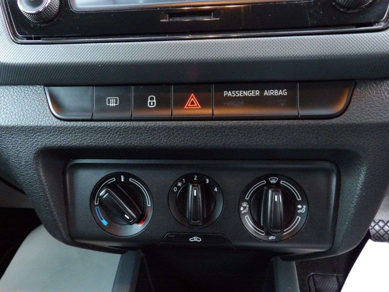 2017 SKODA FABIA 2017 SKODA FABIA