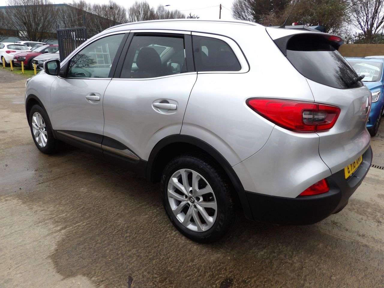 A 2016 RENAULT KADJAR 1.5 dCi Dynamique Nav SUV 5dr Diesel Manual Euro 6 (s/s) (110 ps) A 2016 RENAULT KADJAR 1.5 dCi Dynamique Nav SUV 5dr Diesel Manual Euro 6 (s/s) (110 ps)