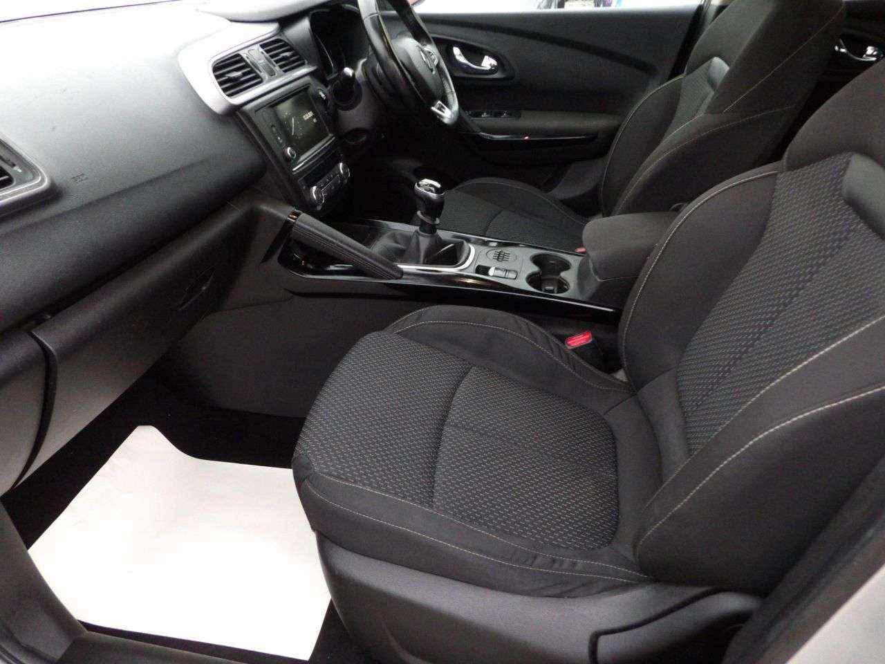 2016 RENAULT KADJAR 2016 RENAULT KADJAR