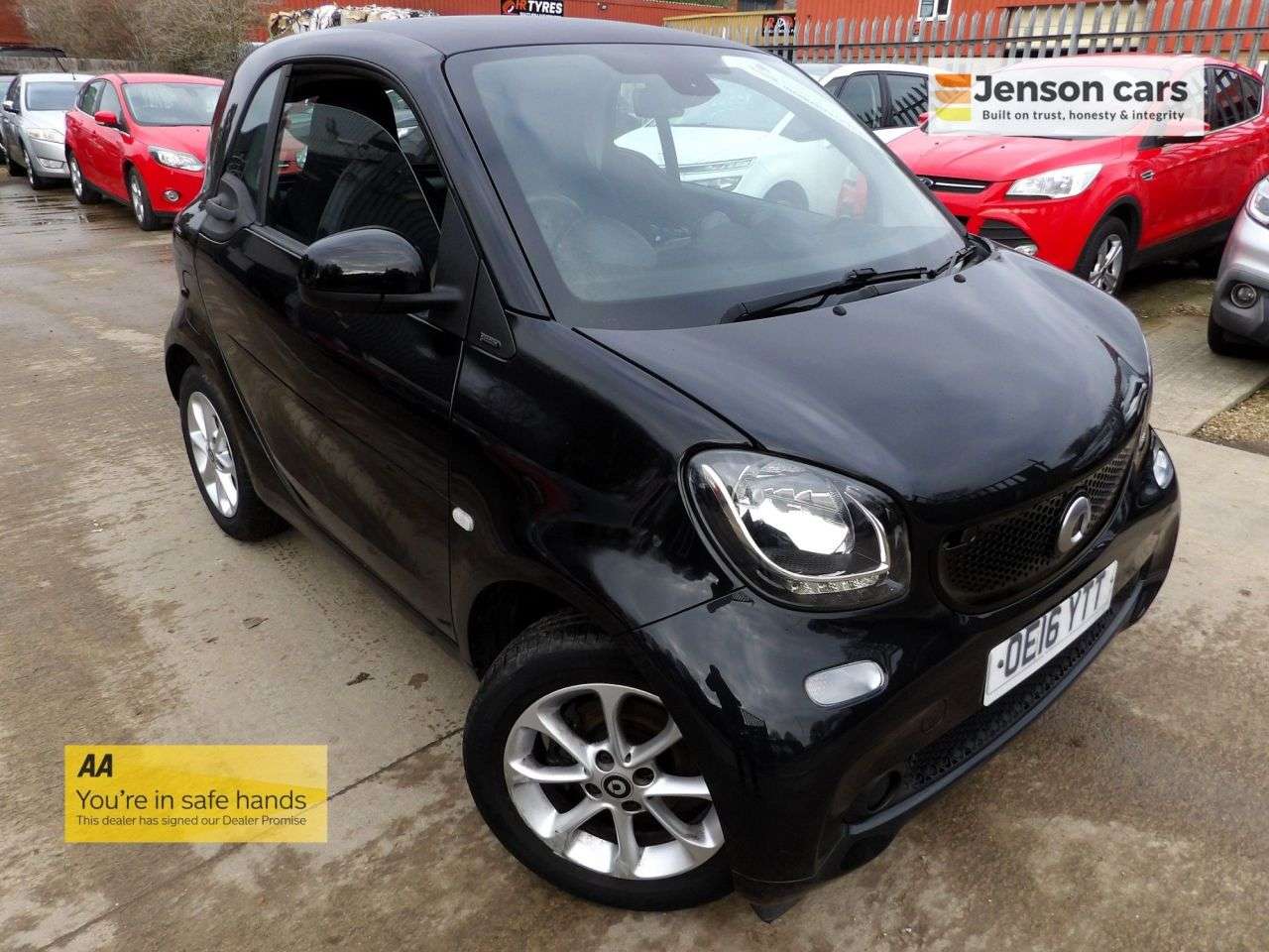 A 2016 SMART FORTWO 1.0 Passion Coupe 2dr Petrol Manual Euro 6 (s/s) (71 ps) A 2016 SMART FORTWO 1.0 Passion Coupe 2dr Petrol Manual Euro 6 (s/s) (71 ps)