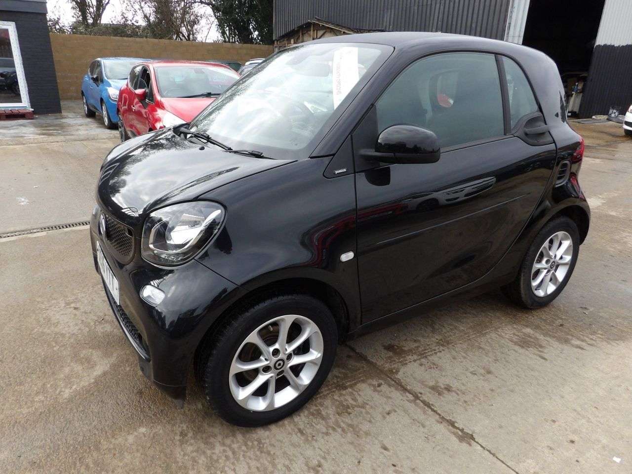 A 2016 SMART FORTWO 1.0 Passion Coupe 2dr Petrol Manual Euro 6 (s/s) (71 ps) A 2016 SMART FORTWO 1.0 Passion Coupe 2dr Petrol Manual Euro 6 (s/s) (71 ps)