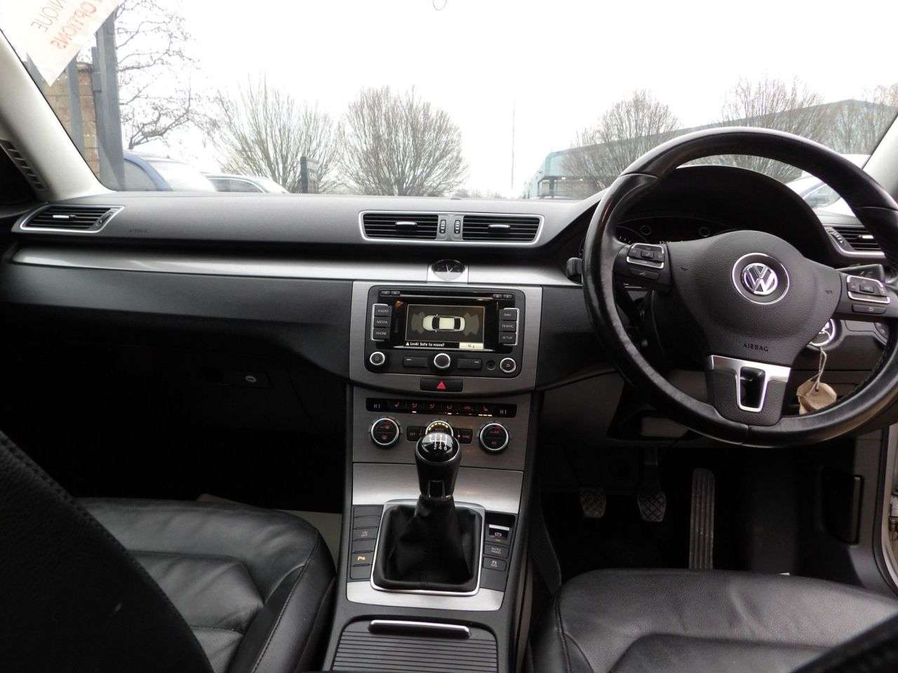 2014 VOLKSWAGEN PASSAT 2014 VOLKSWAGEN PASSAT