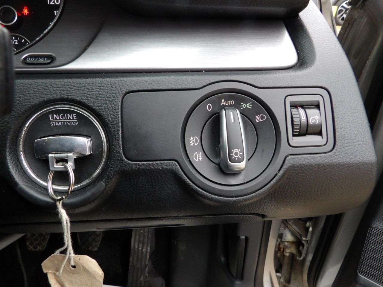 2014 VOLKSWAGEN PASSAT 2014 VOLKSWAGEN PASSAT