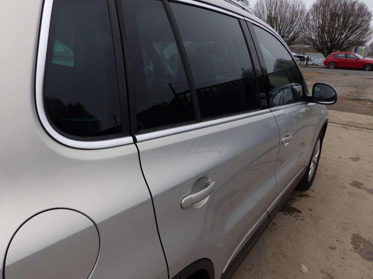 2015 VOLKSWAGEN TIGUAN 2015 VOLKSWAGEN TIGUAN