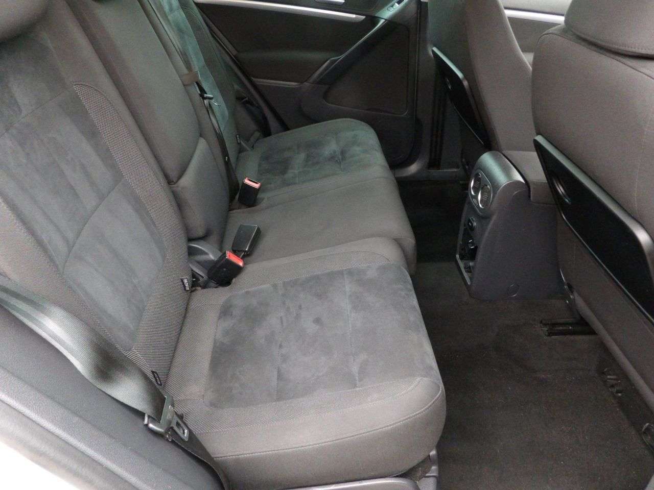 2015 VOLKSWAGEN TIGUAN 2015 VOLKSWAGEN TIGUAN