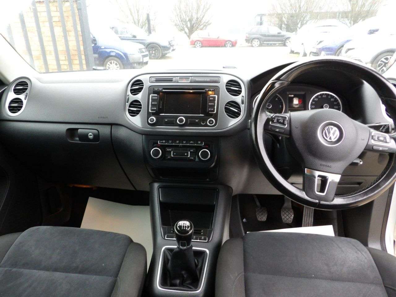 2015 VOLKSWAGEN TIGUAN 2015 VOLKSWAGEN TIGUAN