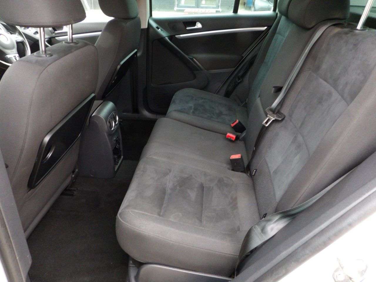 2015 VOLKSWAGEN TIGUAN 2015 VOLKSWAGEN TIGUAN