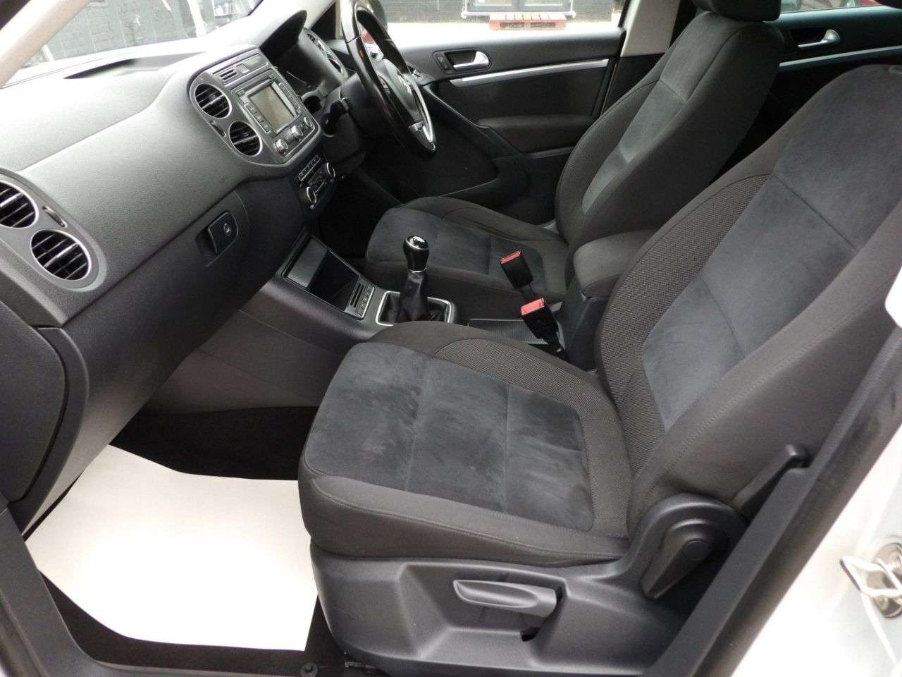 2015 VOLKSWAGEN TIGUAN 2015 VOLKSWAGEN TIGUAN