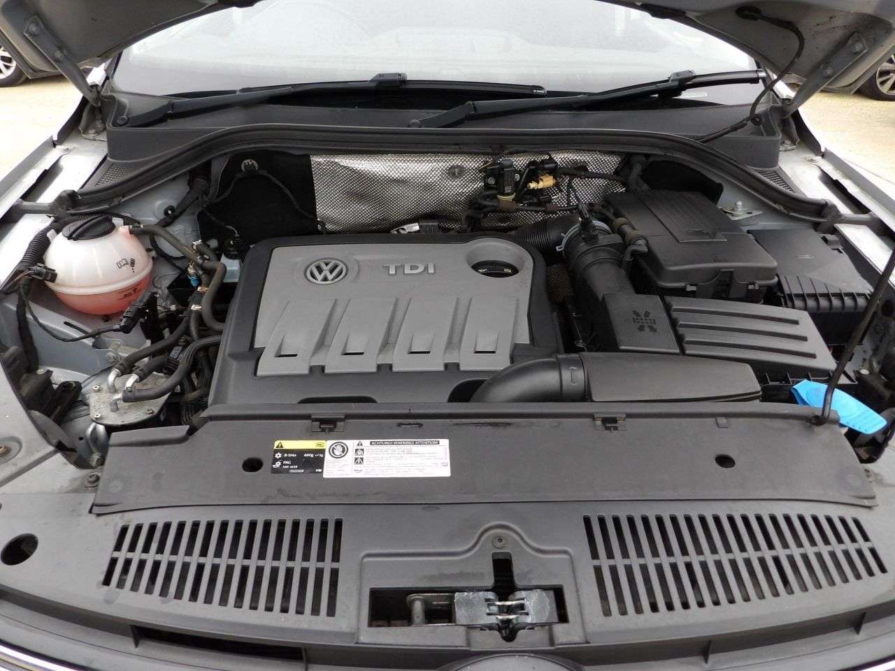 2015 VOLKSWAGEN TIGUAN 2015 VOLKSWAGEN TIGUAN