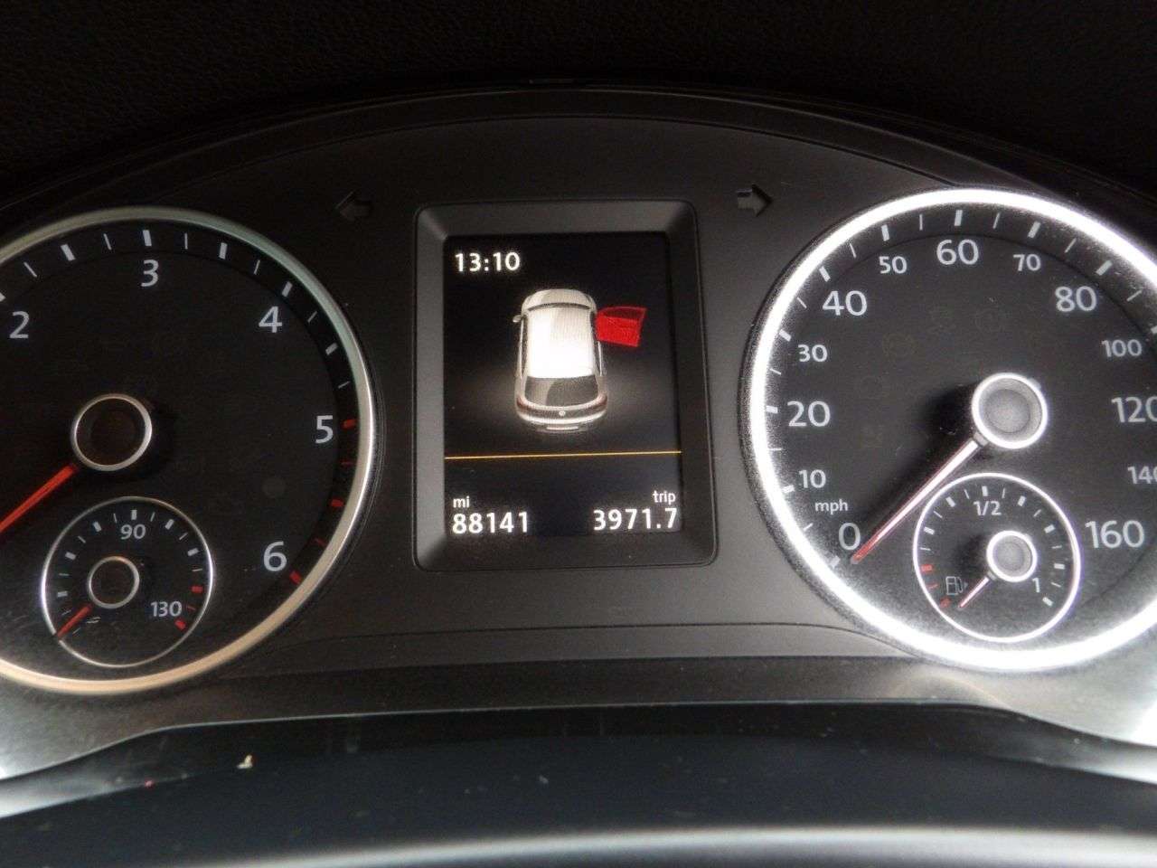 2015 VOLKSWAGEN TIGUAN 2015 VOLKSWAGEN TIGUAN