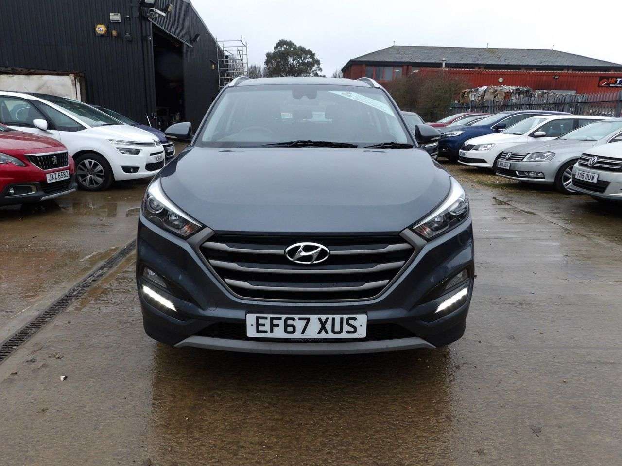 A 2017 HYUNDAI TUCSON 1.7 CRDi Blue Drive SE Nav SUV 5dr Diesel Manual Euro 6 (s/s) (116 ps) A 2017 HYUNDAI TUCSON 1.7 CRDi Blue Drive SE Nav SUV 5dr Diesel Manual Euro 6 (s/s) (116 ps)