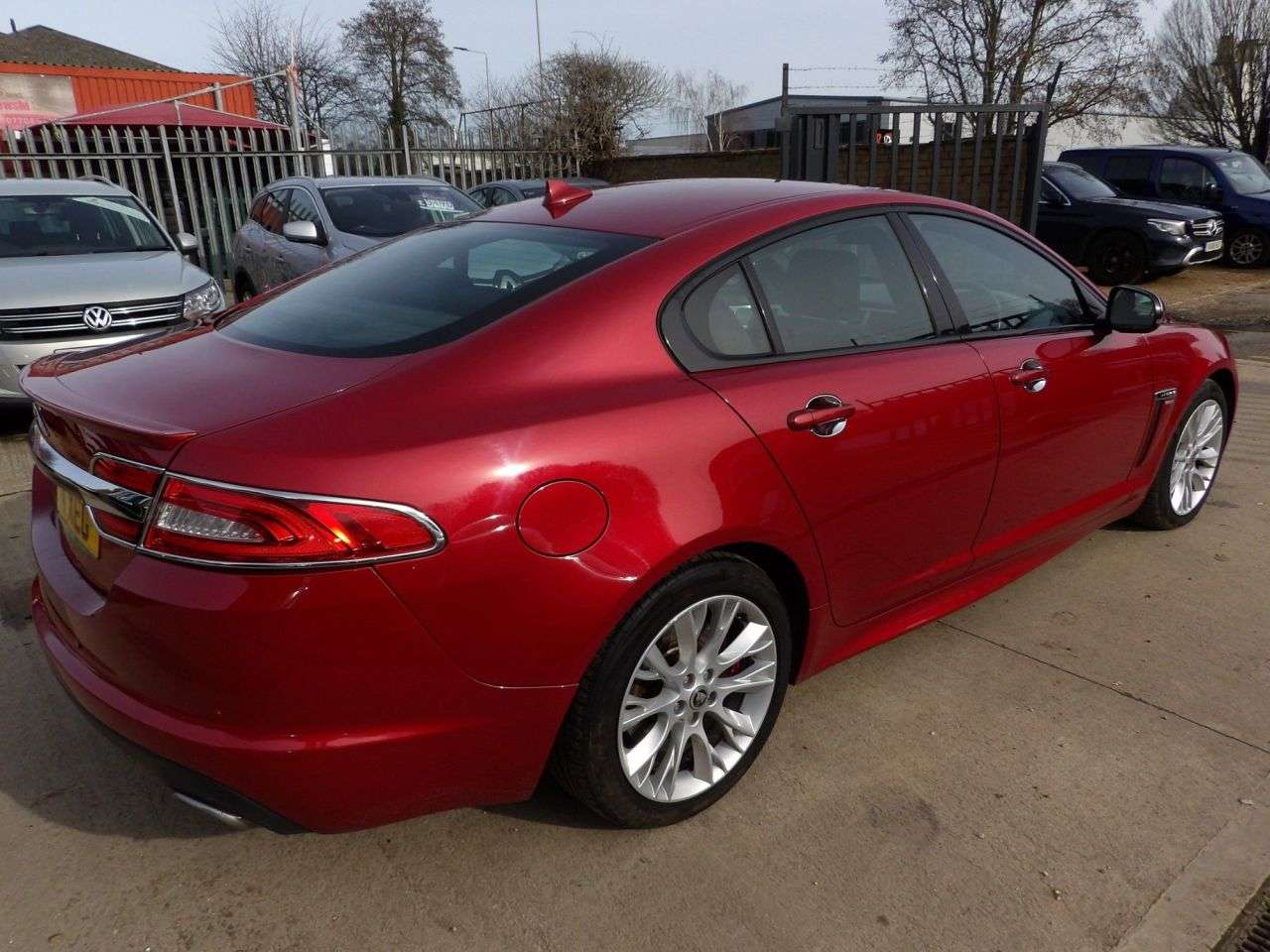 2014 JAGUAR XF 2014 JAGUAR XF