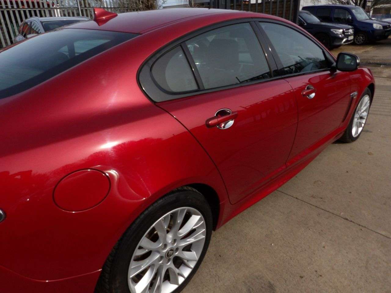 2014 JAGUAR XF 2014 JAGUAR XF