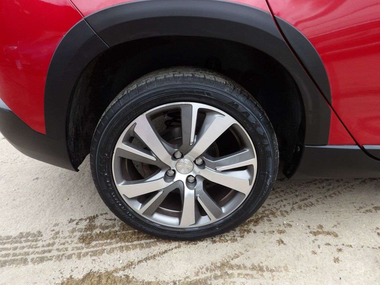 2016 PEUGEOT 2008 2016 PEUGEOT 2008