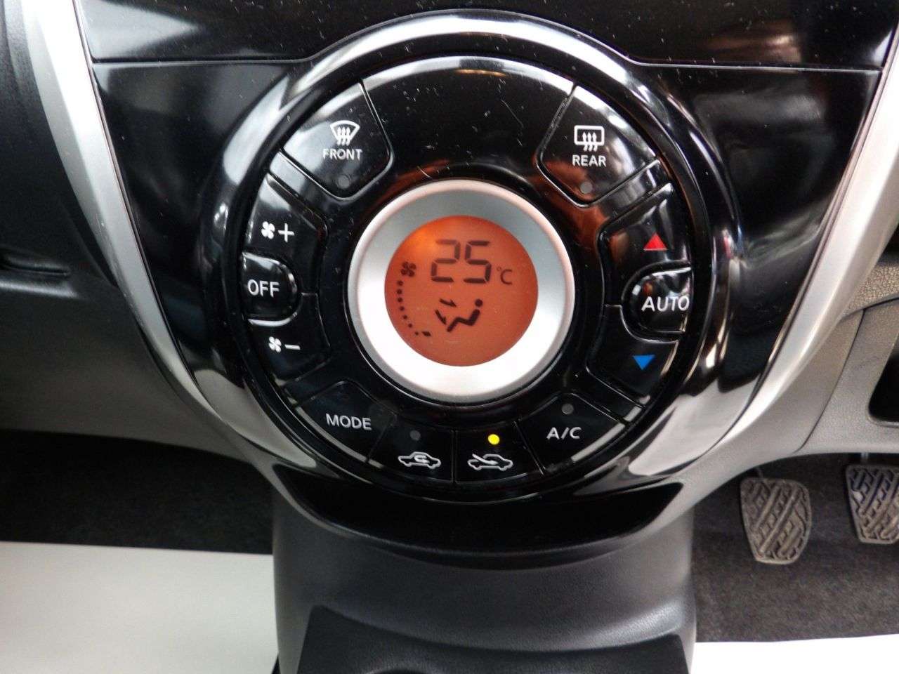 2015 NISSAN NOTE 2015 NISSAN NOTE