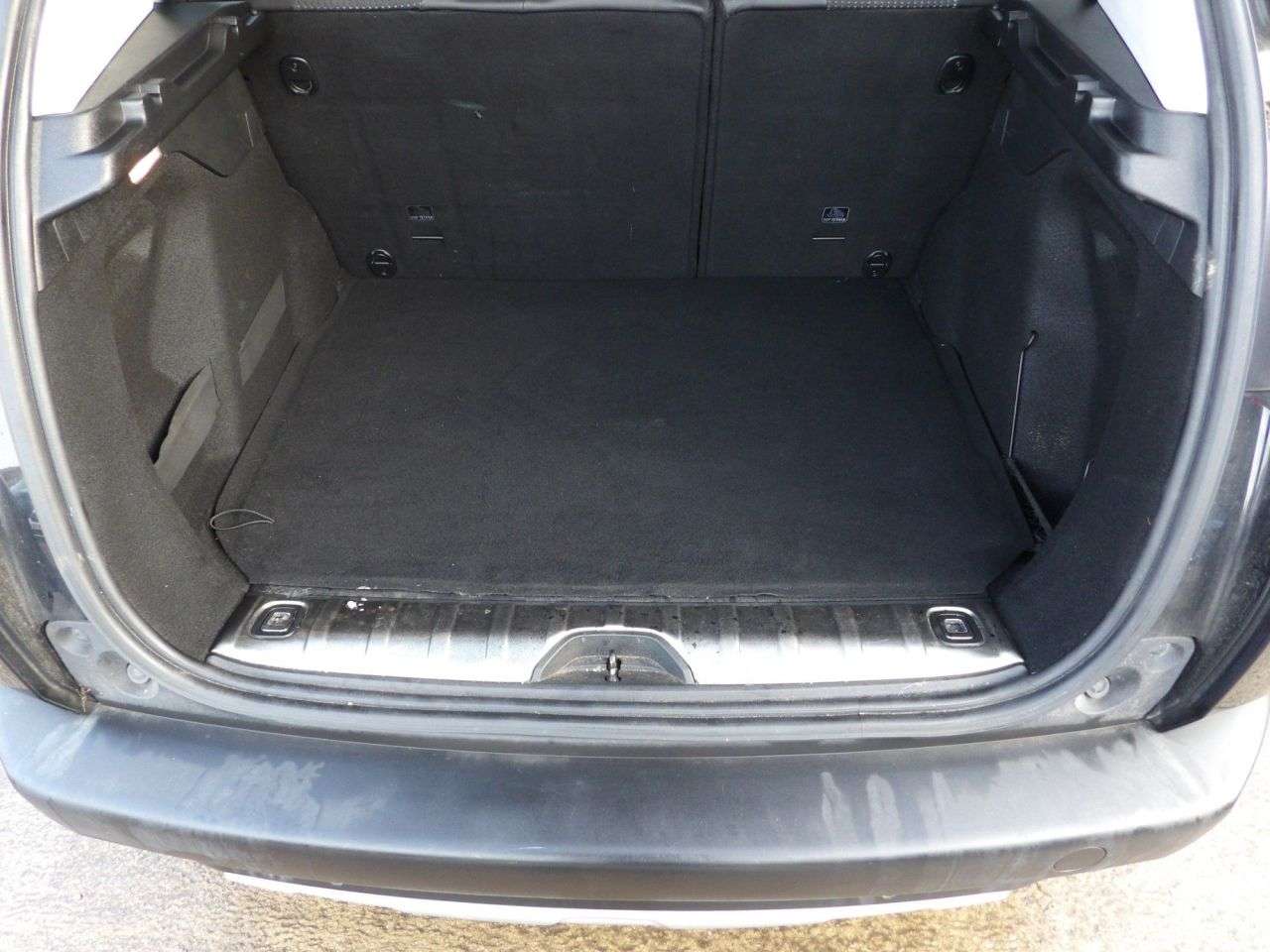 2017 PEUGEOT 2008 2017 PEUGEOT 2008