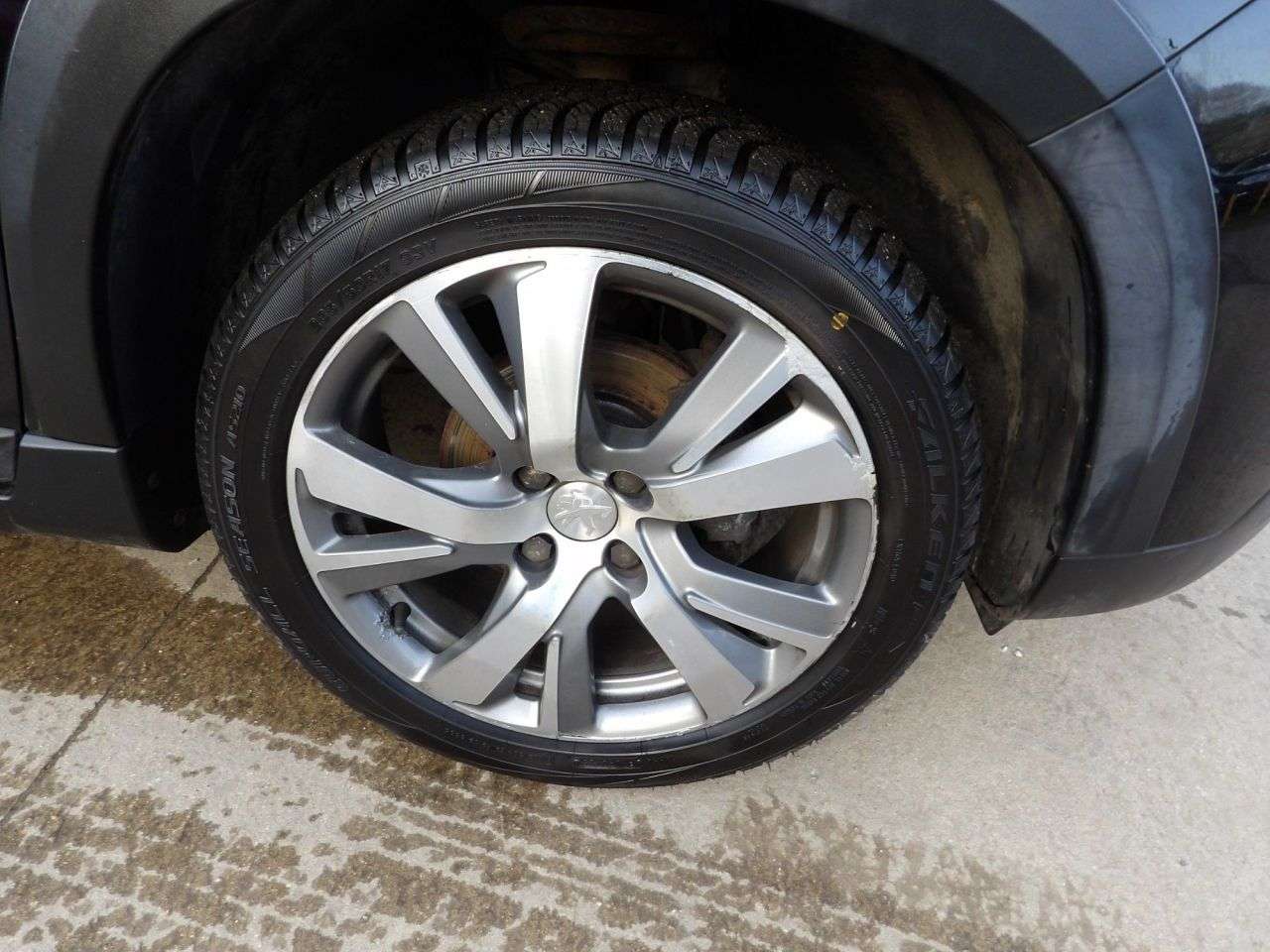 2017 PEUGEOT 2008 2017 PEUGEOT 2008