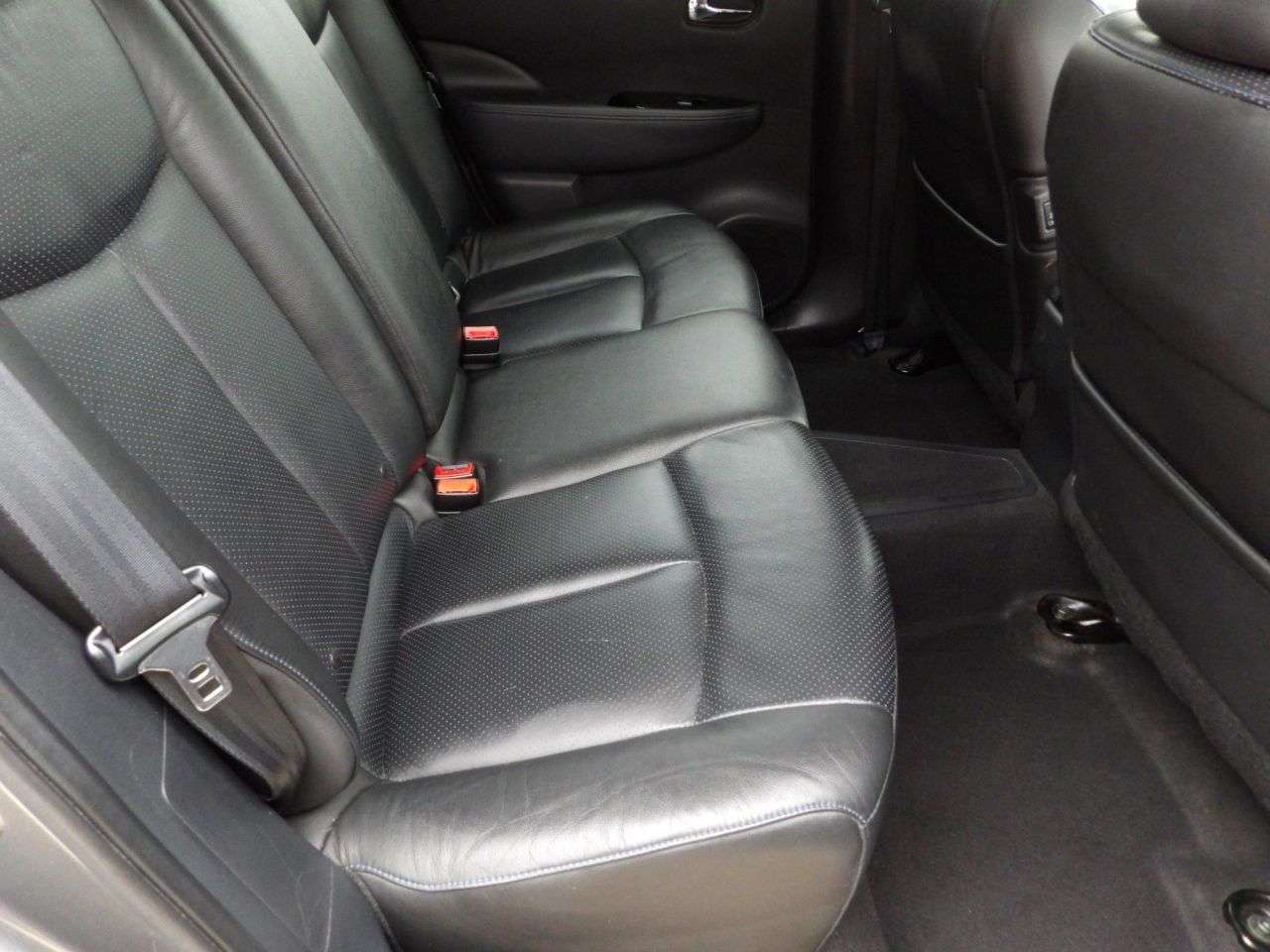 2015 NISSAN LEAF 2015 NISSAN LEAF