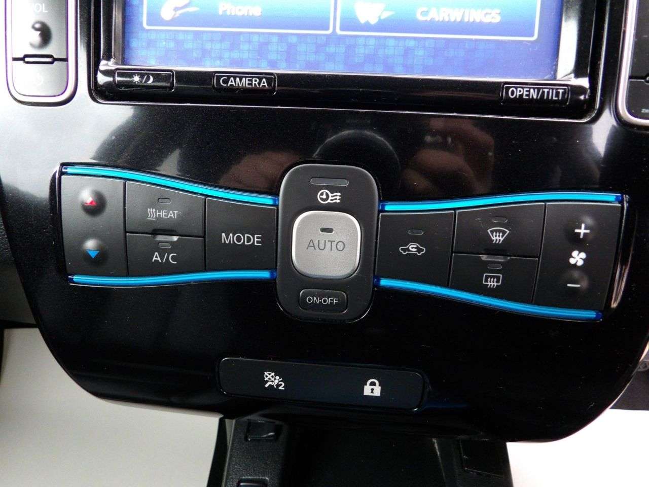 2015 NISSAN LEAF 2015 NISSAN LEAF