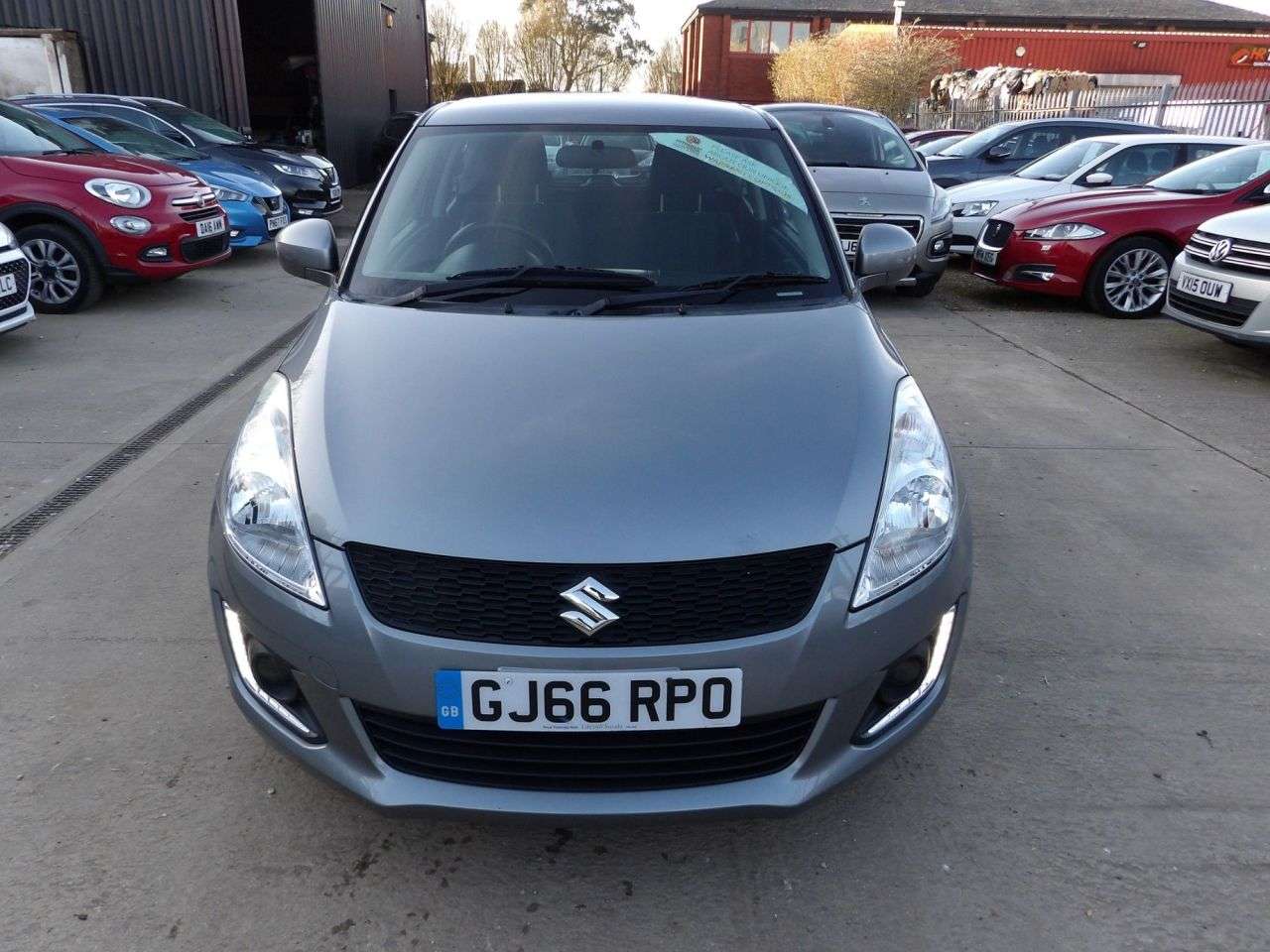 A 2016 SUZUKI SWIFT 1.2 SZ2 Hatchback 3dr Petrol Manual Euro 6 (94 ps) (1 OWNER + FULL SERVICE A 2016 SUZUKI SWIFT 1.2 SZ2 Hatchback 3dr Petrol Manual Euro 6 (94 ps) (1 OWNER + FULL SERVICE